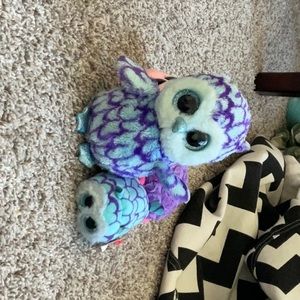 I am selling twins owls